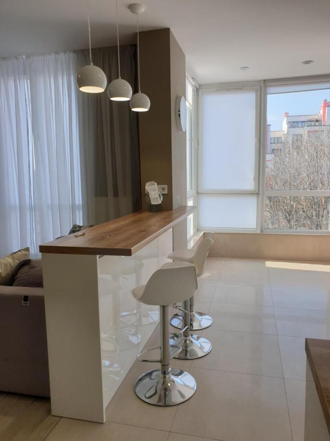 Best Apartment Shevchenka 80 Лвив Екстериор снимка